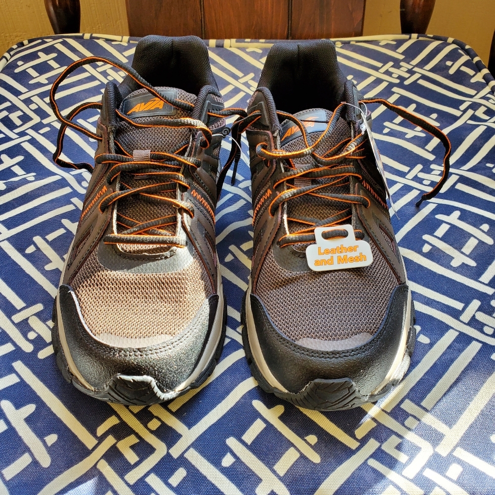 Lace up sneakers size 9